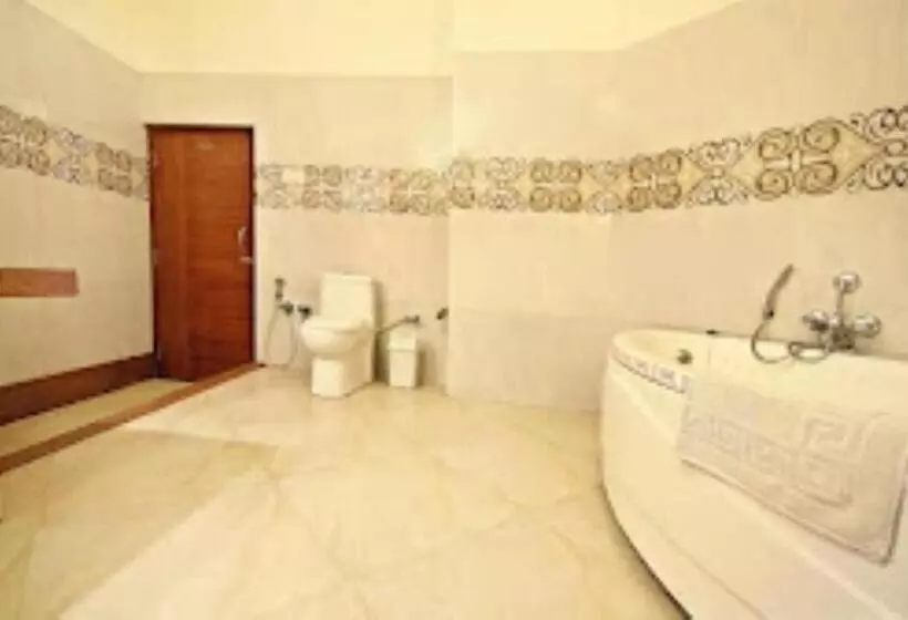 ホテル Chandrawati Palace