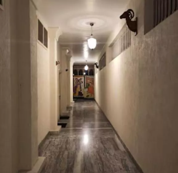 ホテル Chandrawati Palace