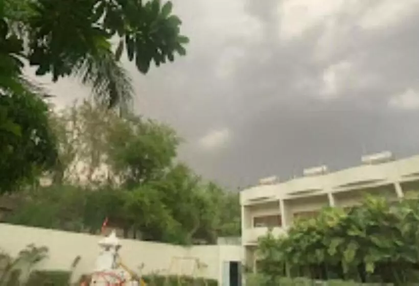 ホテル Chandrawati Palace