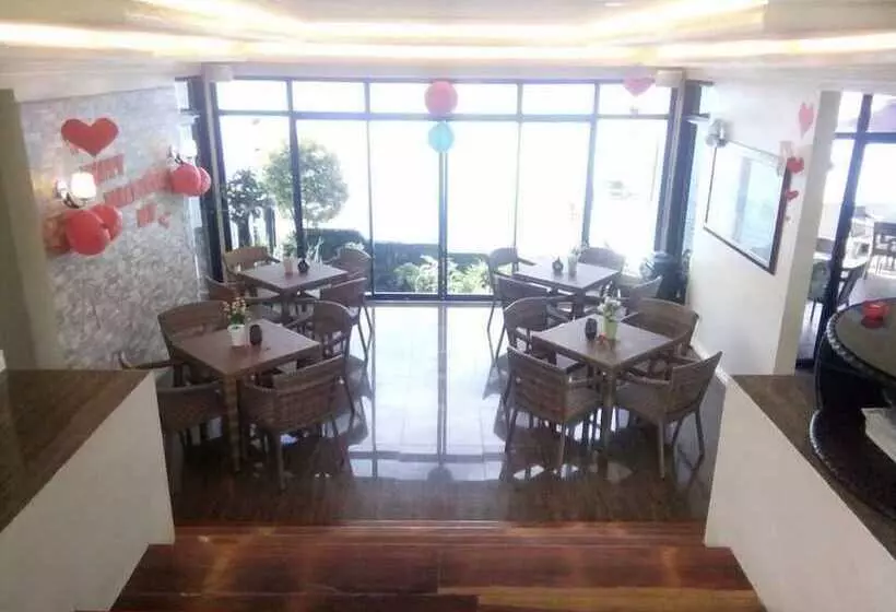 ホテル Cliff Haven Resort & Restaurant