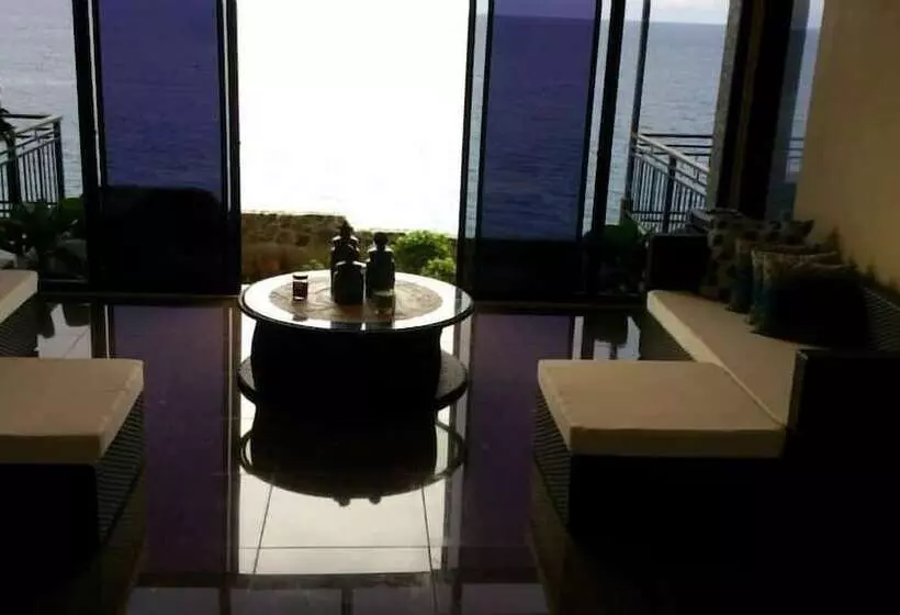 ホテル Cliff Haven Resort & Restaurant