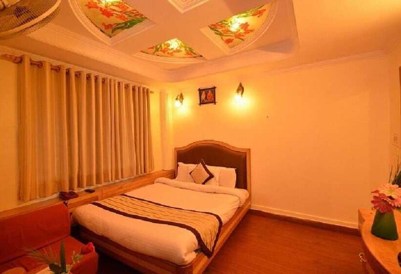 Hotel Happy Home The Lake Paradise