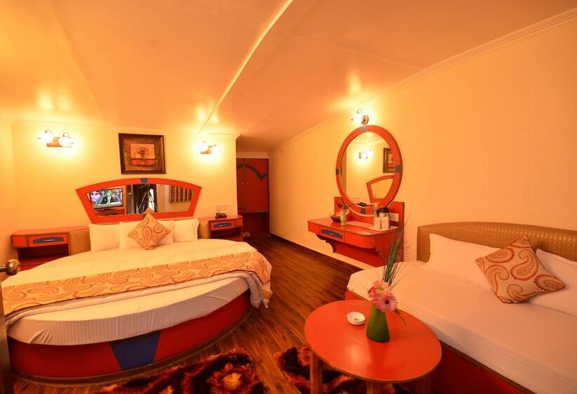 Hotel Happy Home The Lake Paradise