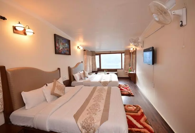 هتل Happy Home The Lake Paradise