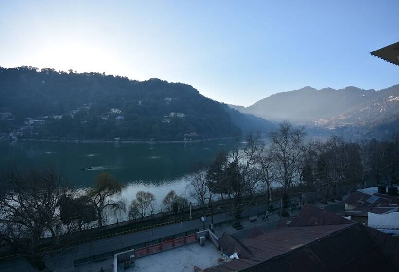 Hotel Happy Home The Lake Paradise