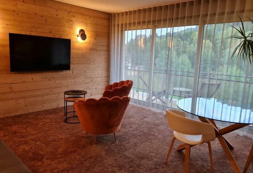 ホテル Hôtel Restaurant La Couronne By K