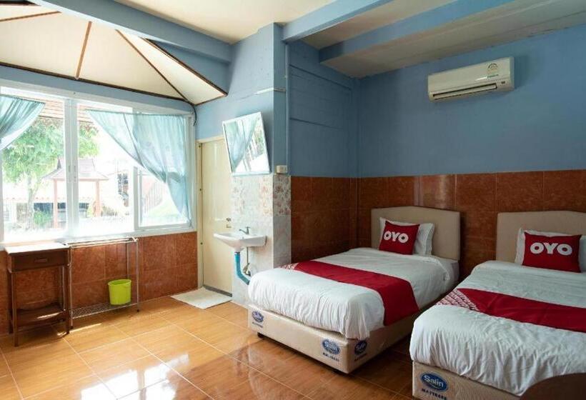 Otel Raknatee Resort