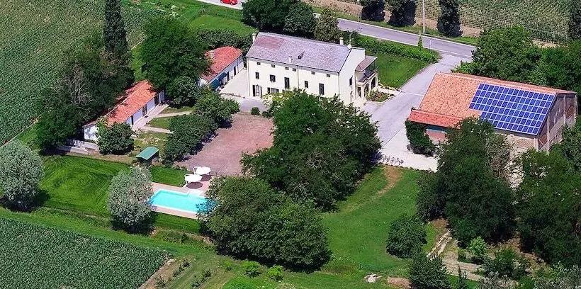 Maaseutuhotelli Agriturismo Valgrande