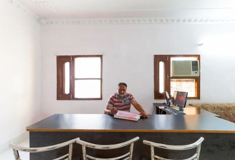 בית מלון כפרי Spot On 45027 Sunshine