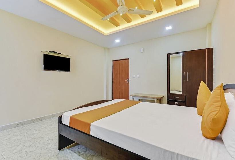 Hotel Spot On 46956 Kalparukshaa Lodge