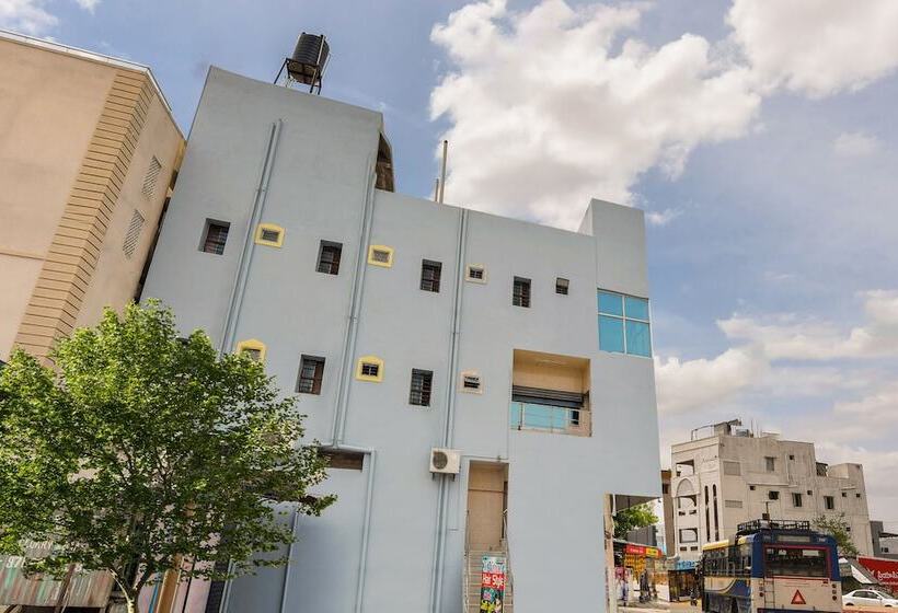 בית מלון כפרי Spot On 49347 Jayalakshmi Residency Lodge