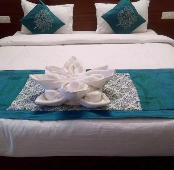 ホテル Om Shivaay Inn