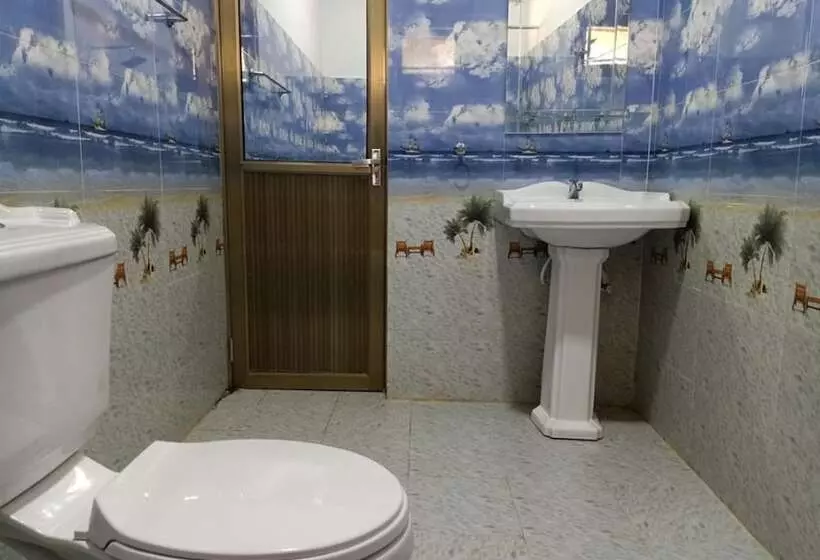 Majatalo Blue Water Lily Yala