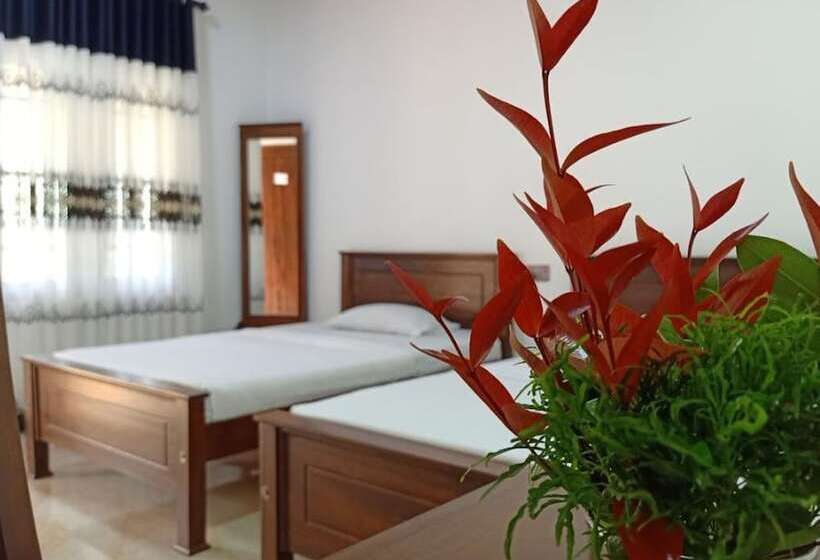 بنسيون Blue Water Lily Yala