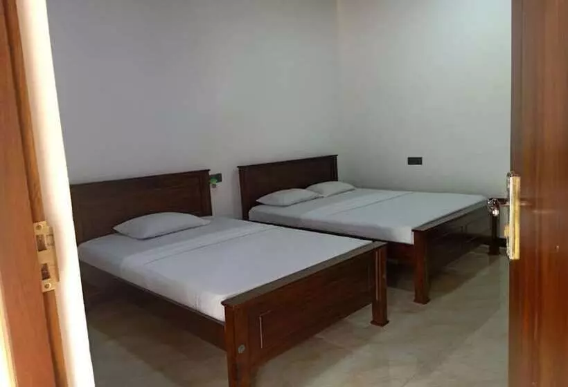 Majatalo Blue Water Lily Yala