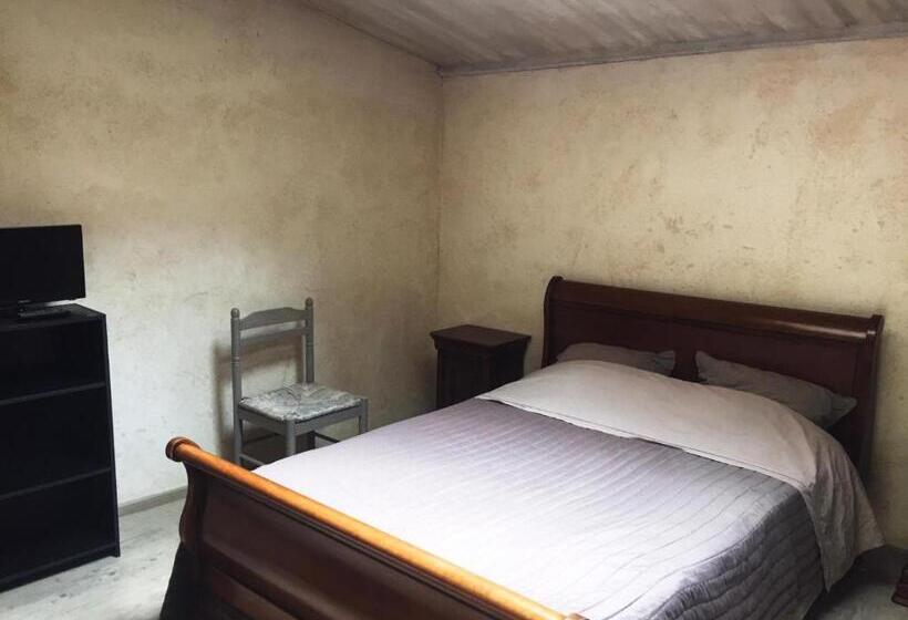 膳宿费 Demeure Du Castel