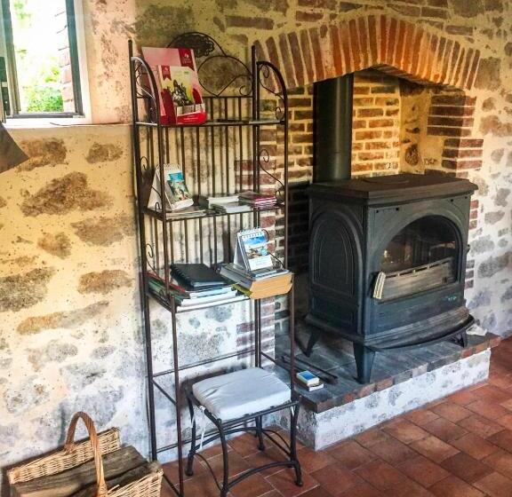 膳宿费 Demeure Du Castel