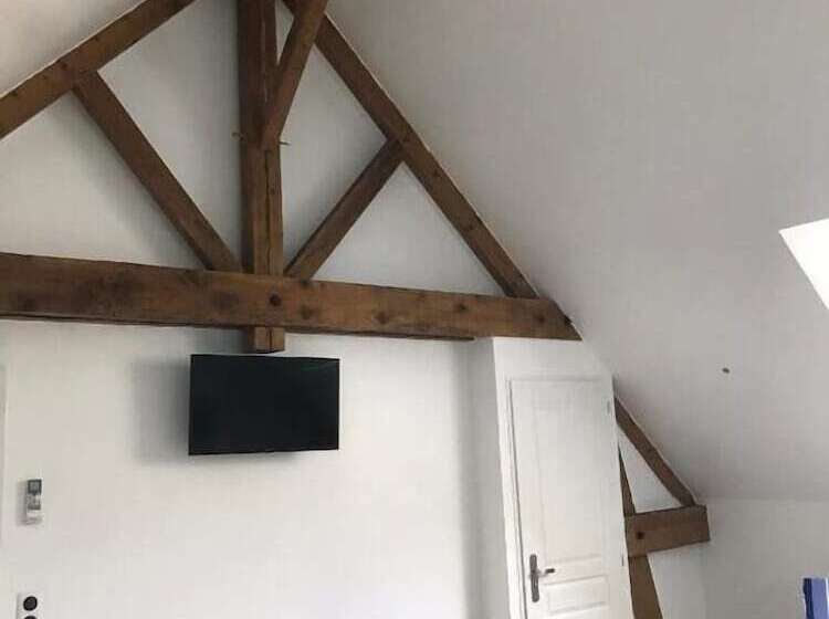 פנסיון Le Charme D Ognes