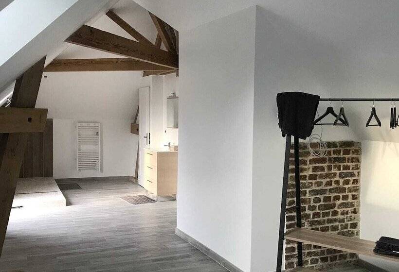 פנסיון Le Charme D Ognes