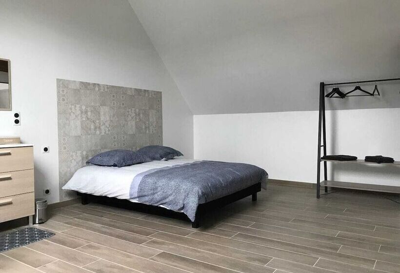 פנסיון Le Charme D Ognes