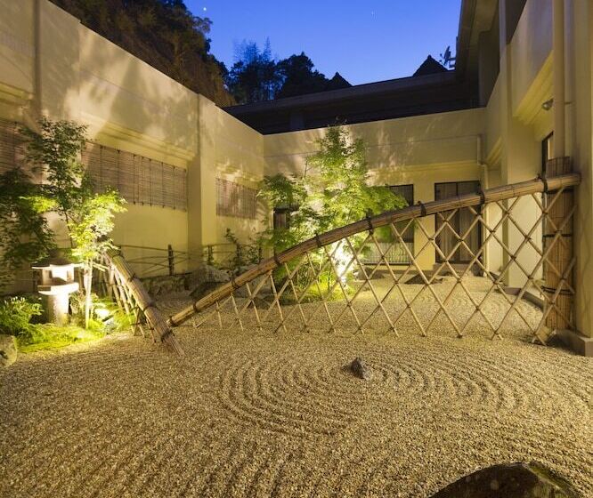 Ryokan Keikoku Bettei Mochinoki