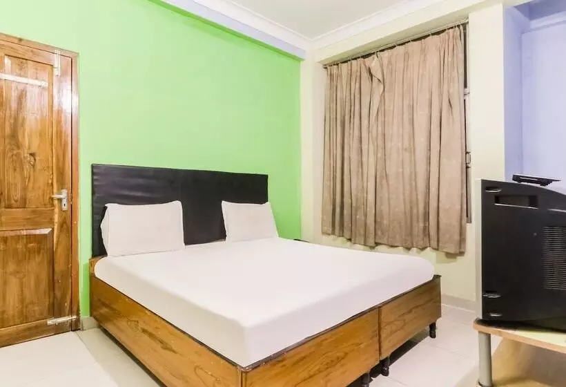 Spot On 49159 Hotel Digantika