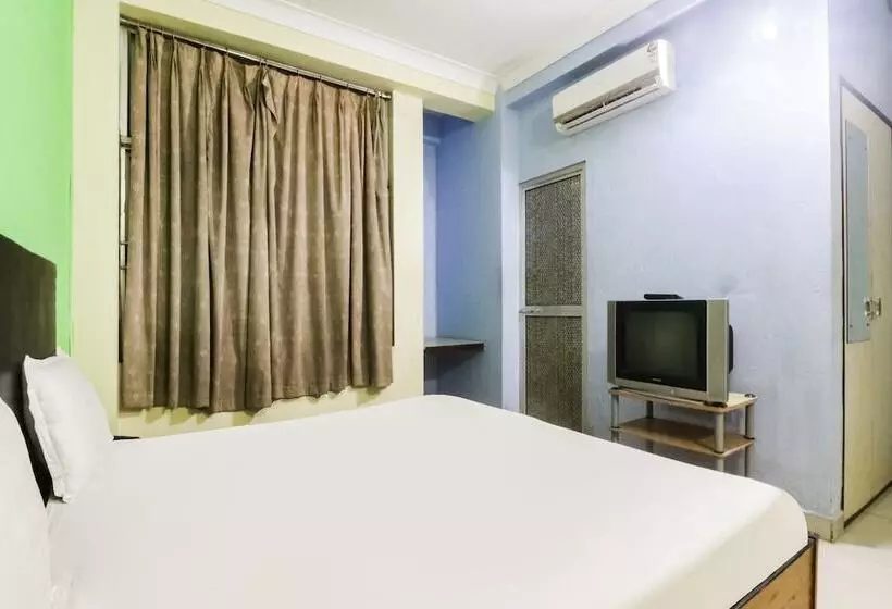 Spot On 49159 Hotel Digantika