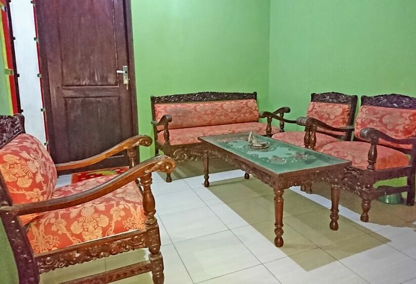 فندق صغير Umi Inn Bell By Oyo Rooms