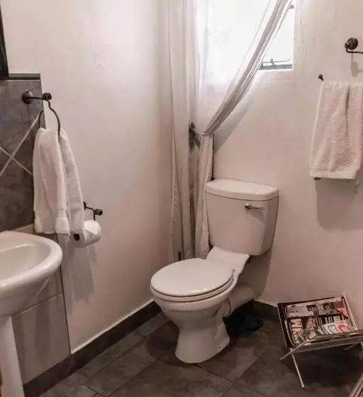 Bastille De Blignaut B&b