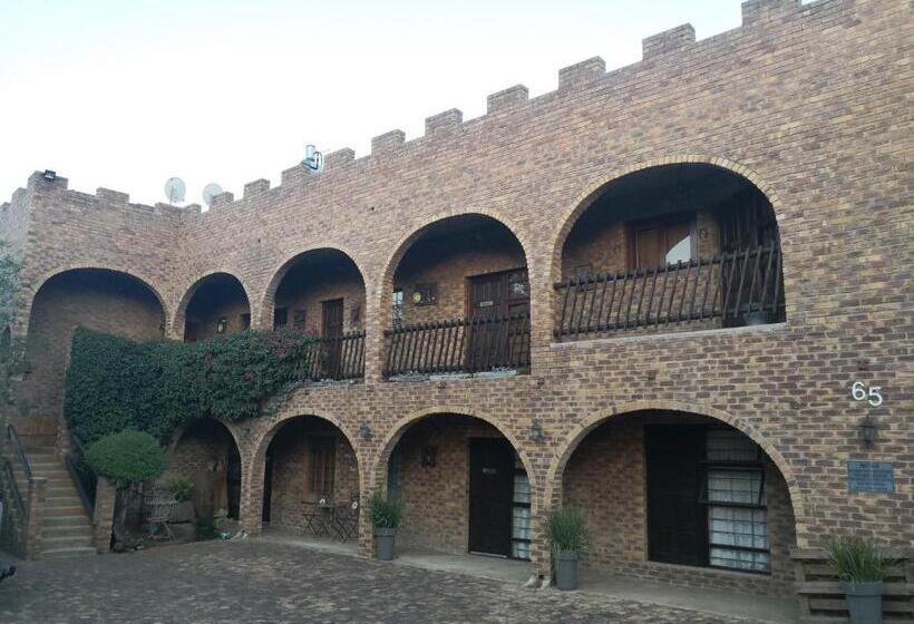 Bastille De Blignaut B&b