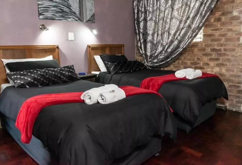 Bastille De Blignaut B&b