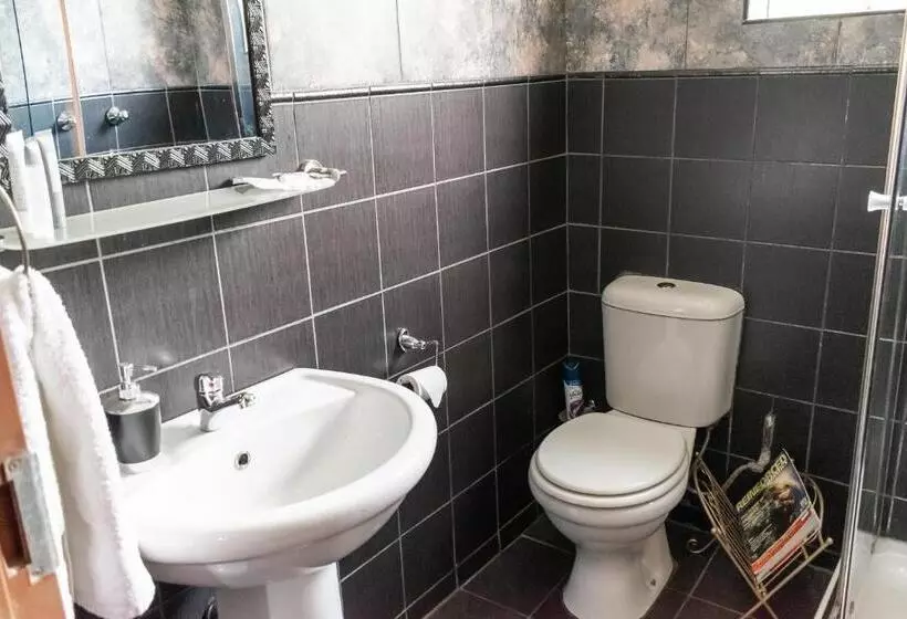 Bastille De Blignaut B&b