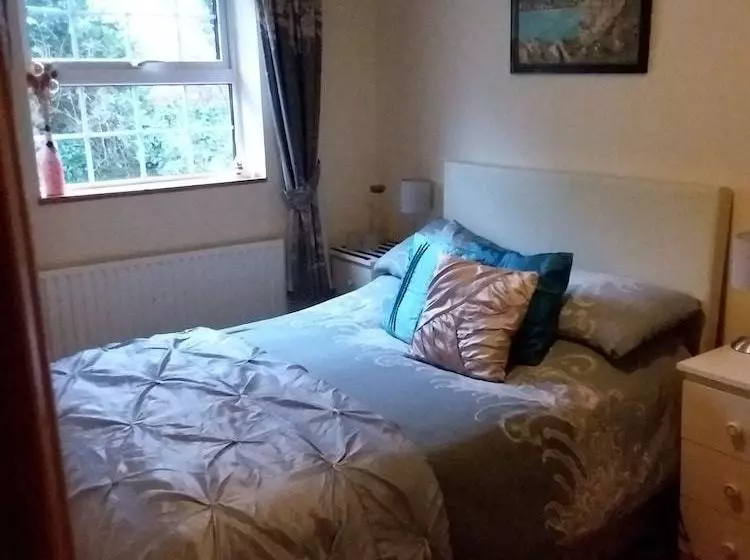 ベッドアンドブレックファースト Country Cottage Ballinlough
