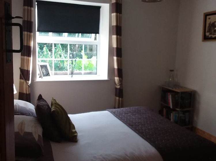 Bed and Breakfast Country Cottage Ballinlough