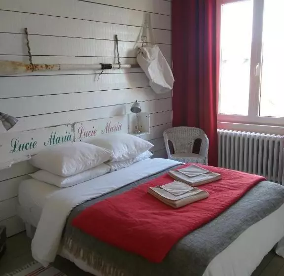 Aamiaismajoitus (B&B) Hôte Antique