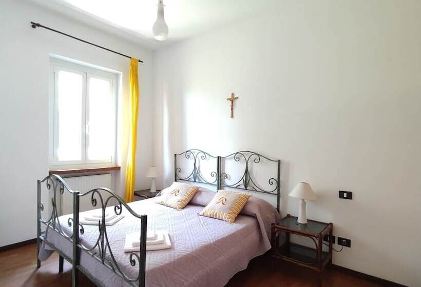 簡易ホテル La Ripa