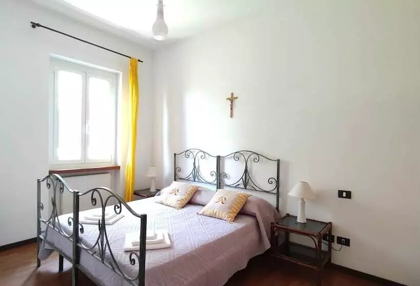 簡易ホテル La Ripa