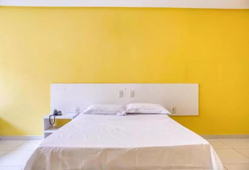 Hotel Malibu Candeias