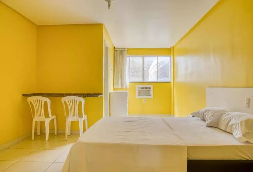 Hotel Malibu Candeias