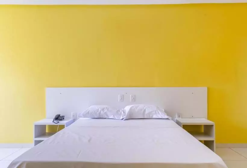 Hotel Malibu Candeias