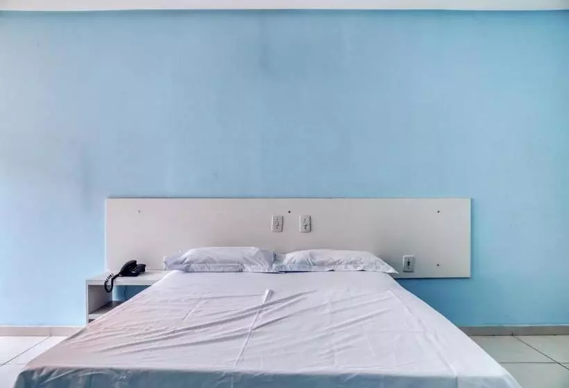 Hotel Malibu Candeias