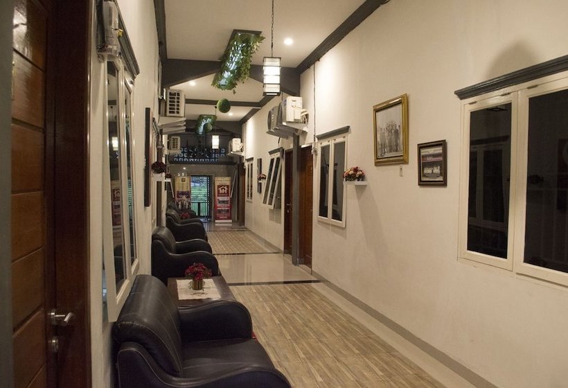 Отель Mh Homestay By Oyo Rooms