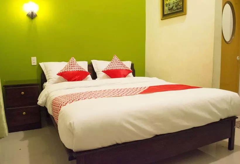 هتل Mh Homestay By Oyo Rooms