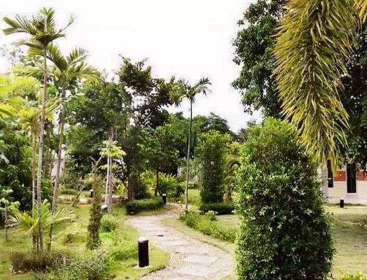ホテル Nan At Pua