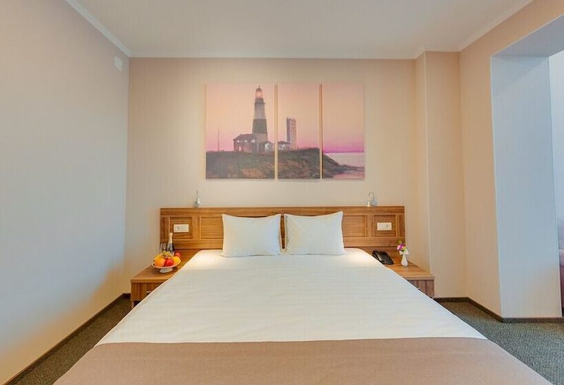 Szálloda Platov On Dubovskogo