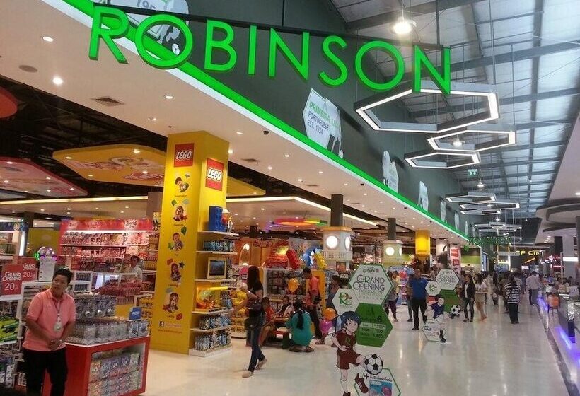 Szálloda Raveekan Resort