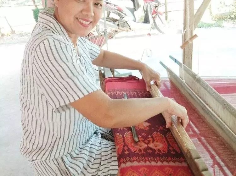 Hotelli Raveekan Resort