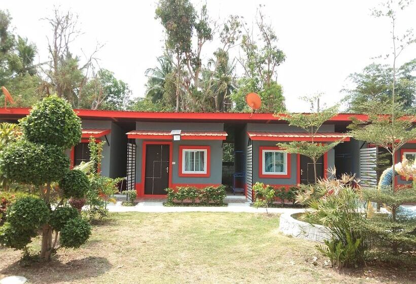 Szálloda Raveekan Resort