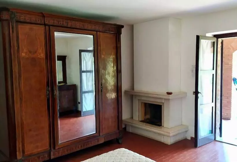 田舎風ホテル Bioagriturismo Olistico Valtidone Verde
