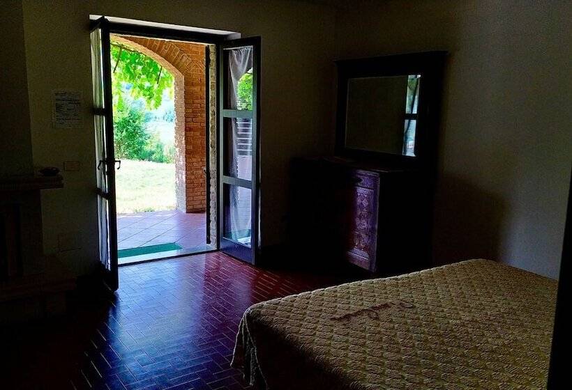 בית מלון כפרי Bioagriturismo Olistico Valtidone Verde